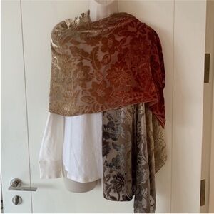 Jil Dever Orange Taupe Beige Ombre Floral Pattern Velvet Burnout Shawl Scarf